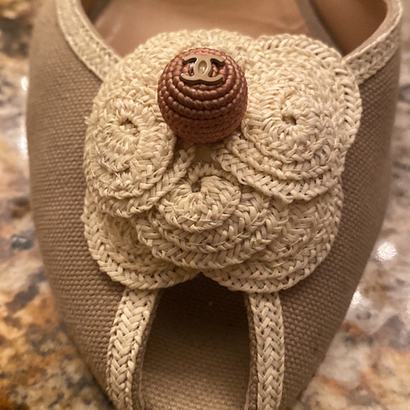 Chanel fabric slippers - Picture 3 of 6